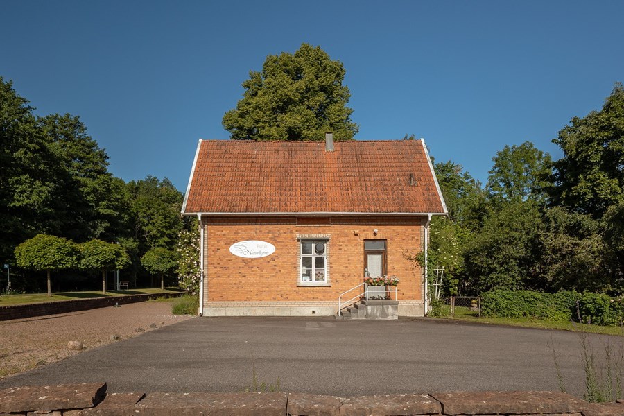 828262-420-1_001
