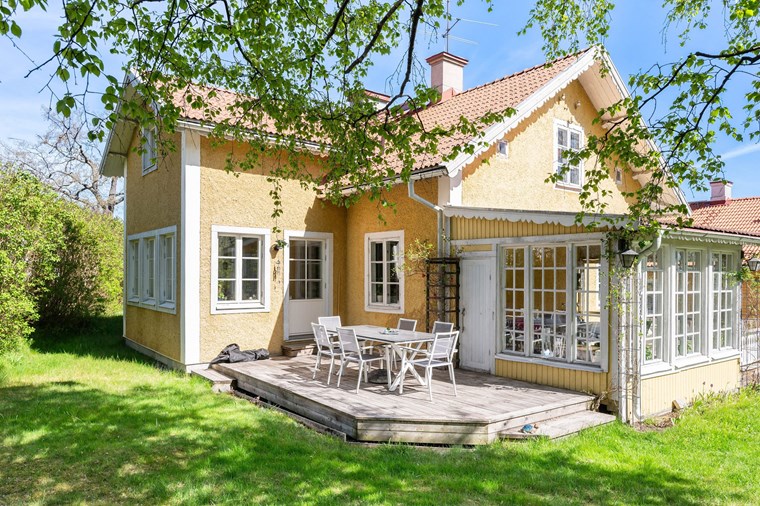 Äldre hus-1-2